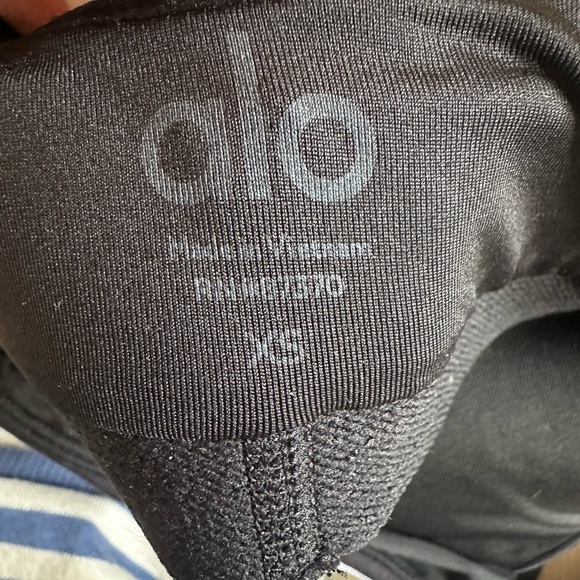 ALO Airbrush Heart Throb Bra - Picture 3 of 3